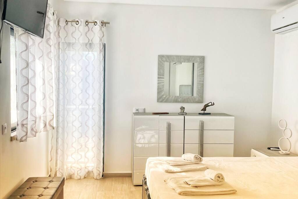 Vivenda Espacosa E Luminosa Βίλα Quelfes Εξωτερικό φωτογραφία